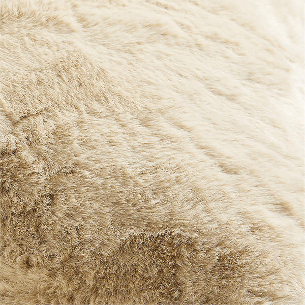 Ginger Beige Faux Fur 23