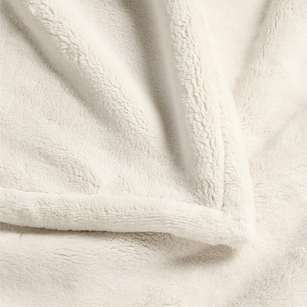 Plush 70x55 Pampas Ivory Throw Blanket