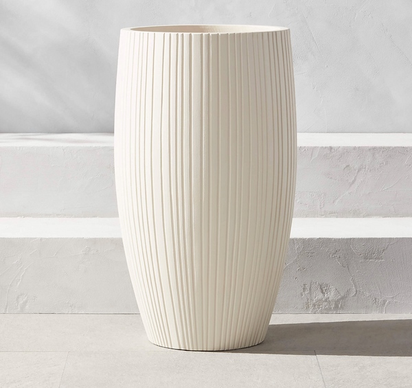 Zadie White Resin Indoor/Outdoor XL Planter 30.75