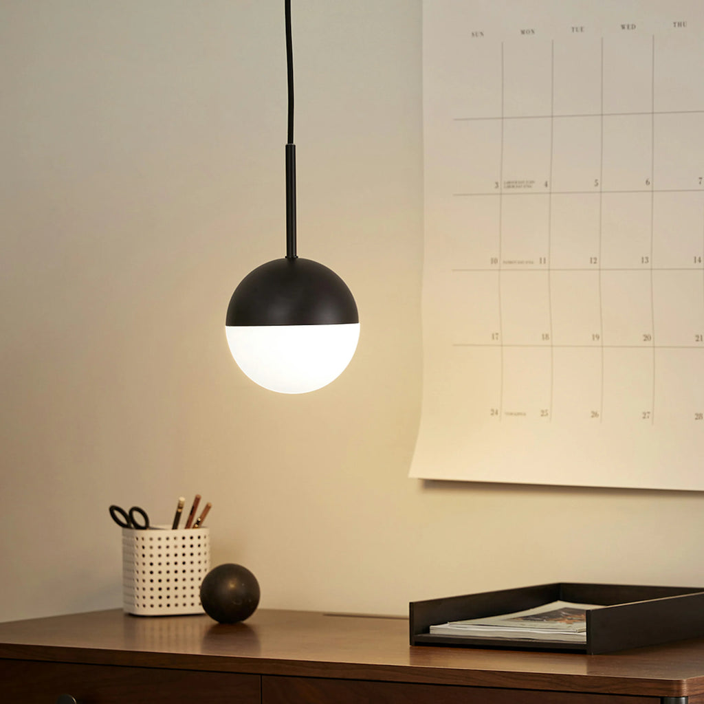 Ardeo Black Pendant Lamp