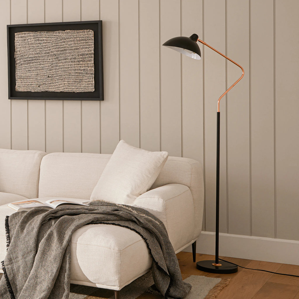 Luno Floor Lamp – Black