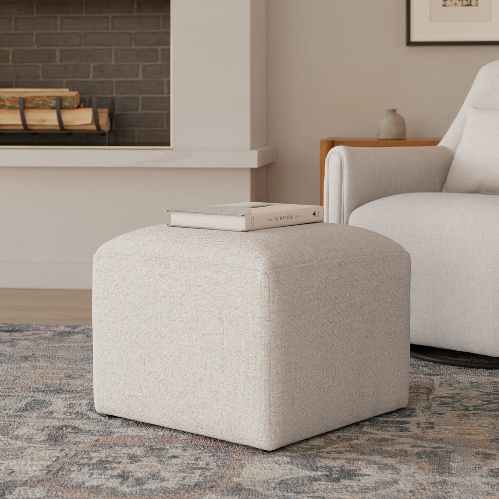 Winny 21.25" Ottoman - Napa White